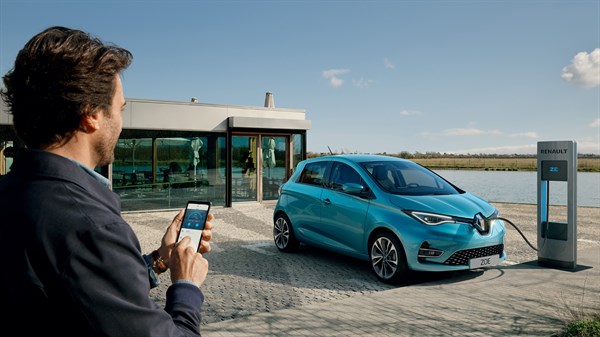 ZOE - Citadine Qui électrise Votre Quotidien - Renault