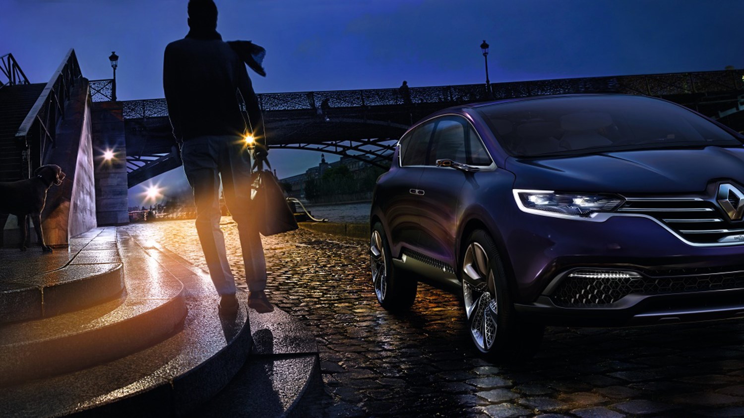 Renault INITIALE PARIS Concept -  vue de nuit - quai de seine