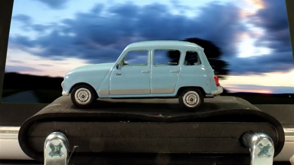 Renault 4 anniversaire 4L stop motion @patagraph